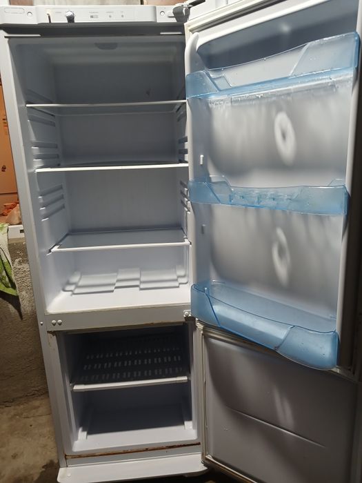 Продаётся холодильник