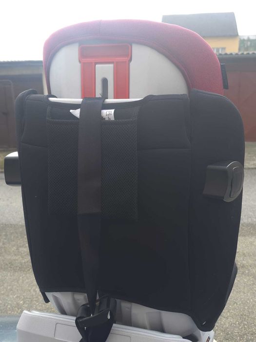 Vand scaun auto Coccolle cu isofix