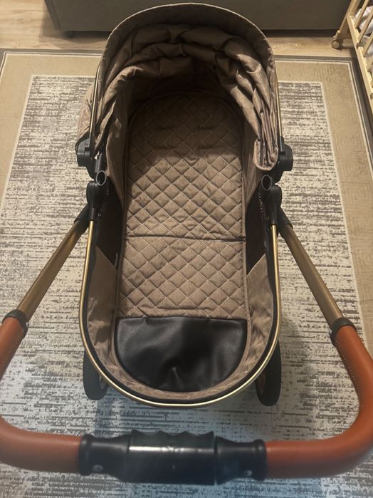 Детская коляска с автокреслом