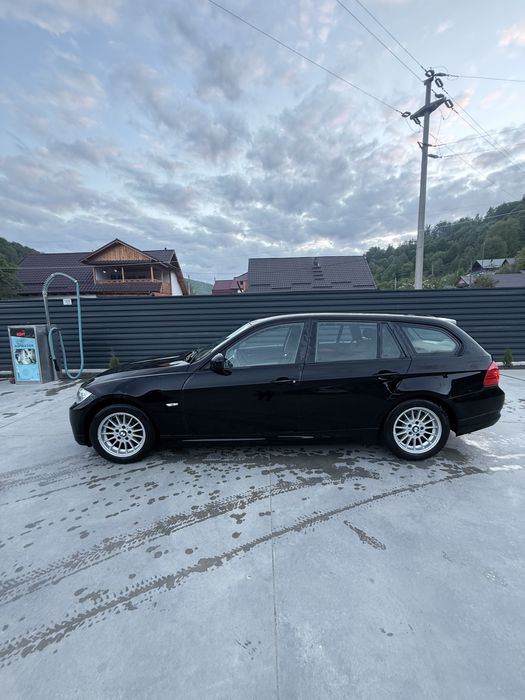 Bmw E91 LCI 320i