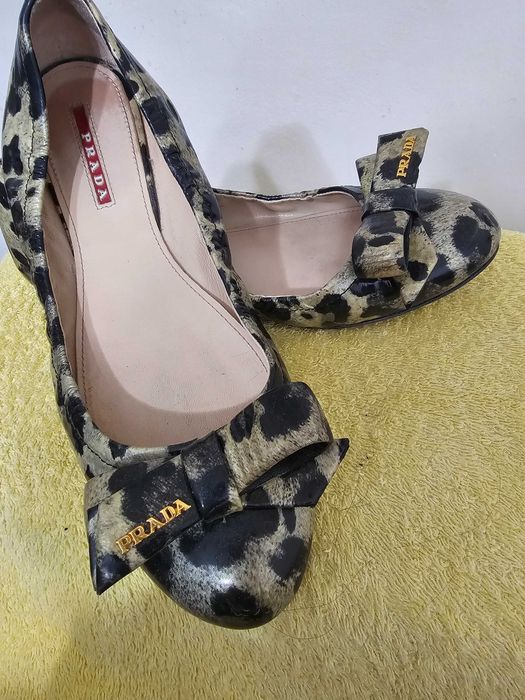 Balerini Prada din piele lăcuită