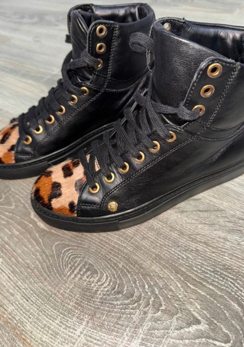 Ghete elegante  Versace, mărimea 36!!