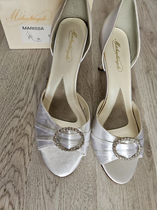 Pantofi mireasa, marime 39, toc 7 cm, noi, nepurtati