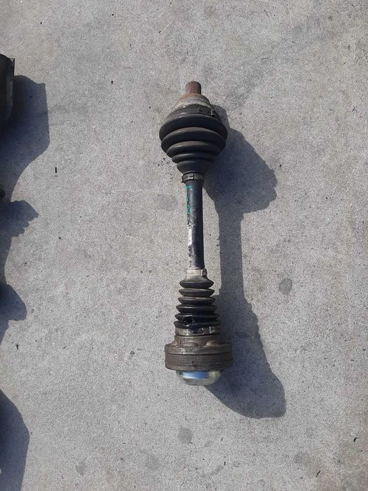 planetara stanga 2.0 tdi skoda yeti audi a3 8p vw golf 5 1k0407271bj