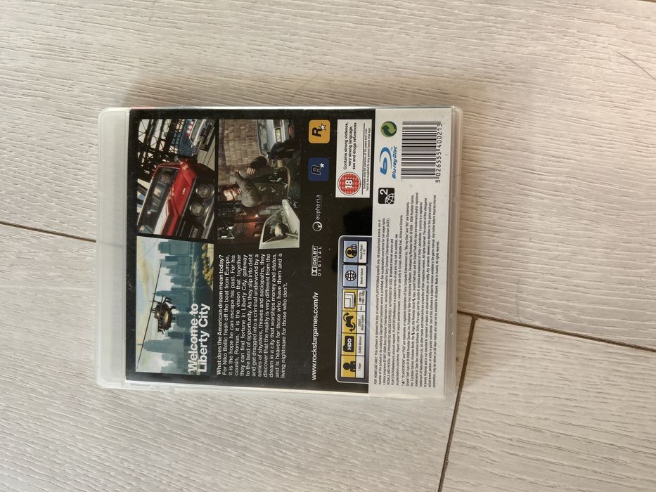 Игра за play station 3 grand theft auto IV(4)