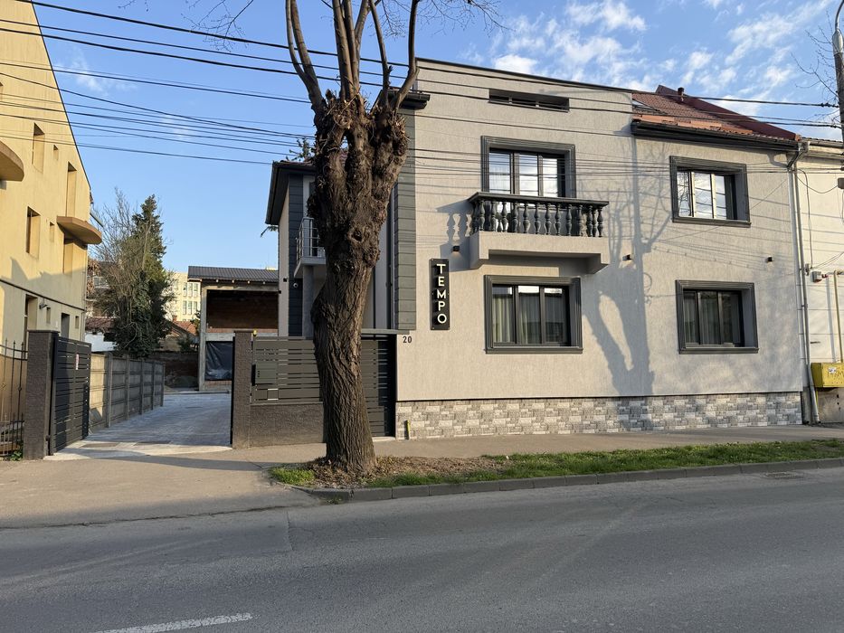 Cazare centru Satu Mare • Regim hotelier • Self check-in • Parcare