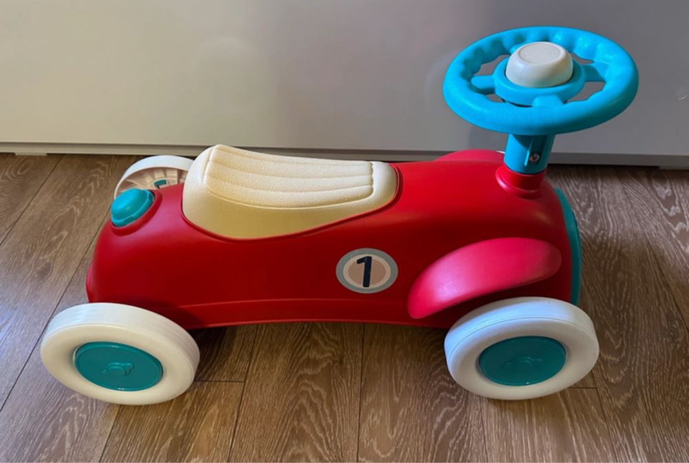 Masinuta copii Clementoni