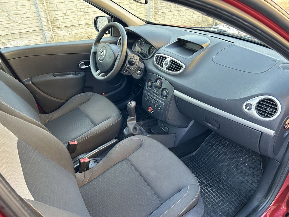 Renault Clio 3 An 2010