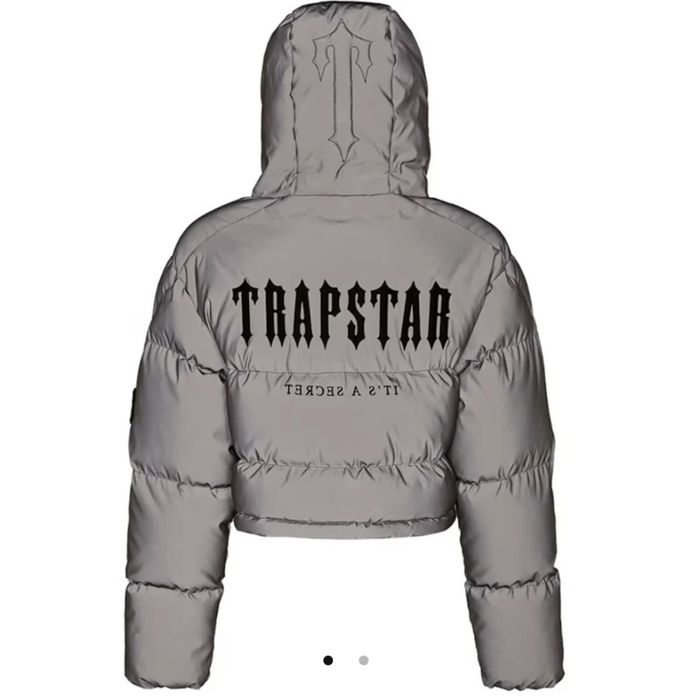 TRAPSTAR ОРИГИНАЛНИ ЯКЕТА ,РАЗМЕР M,  ВТОРА УПОТРЕБА МНОГО ДОБРО ЗАПАЗЕНО СЪСТОЯНИЕ!