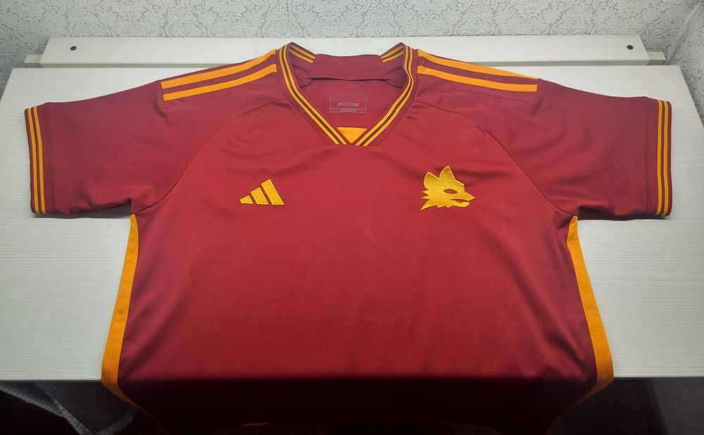 Футбольная форма FC Roma