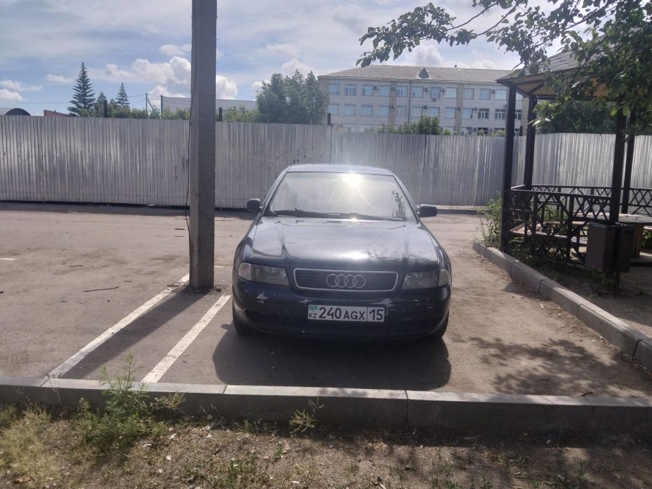 Продам ауди а4. Б5