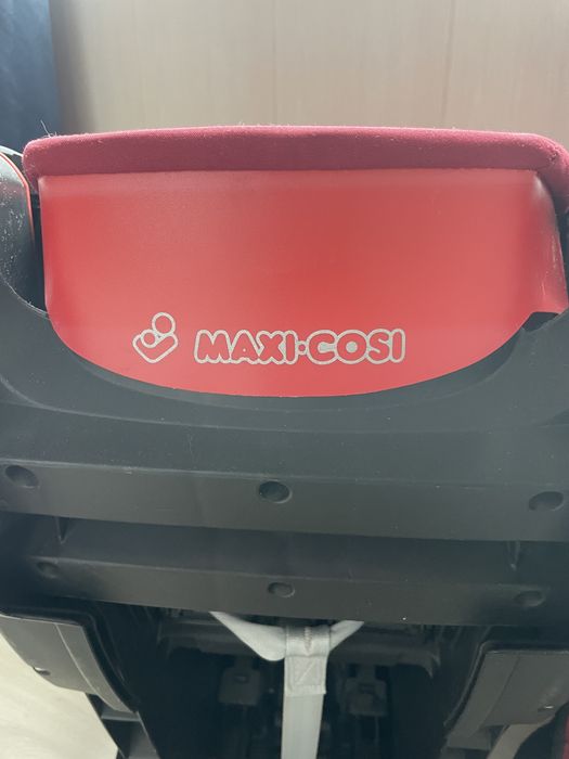 Автокресло Maxi-cosi
