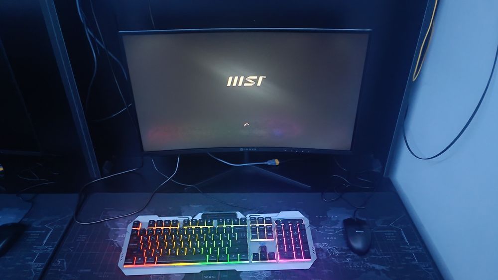 8 ta igrovoy komputerlar