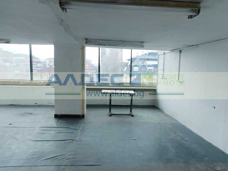 Дава се под наем Офис в София, Хладилника - 250 кв.м за 1895.16 € - Снимка #5