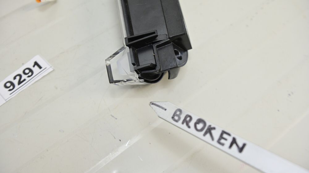 Husqvarna Vitpilen Svartpilen 701 2018 2022 Lumina stop frana spate