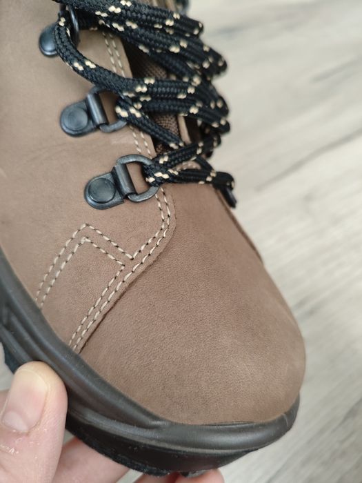 Ghete piele cu membrană