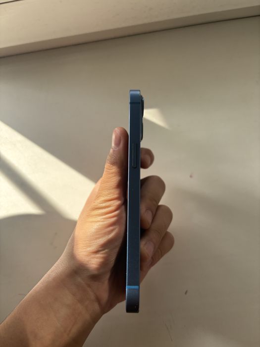 iPhone 13/128Gb без ремонта