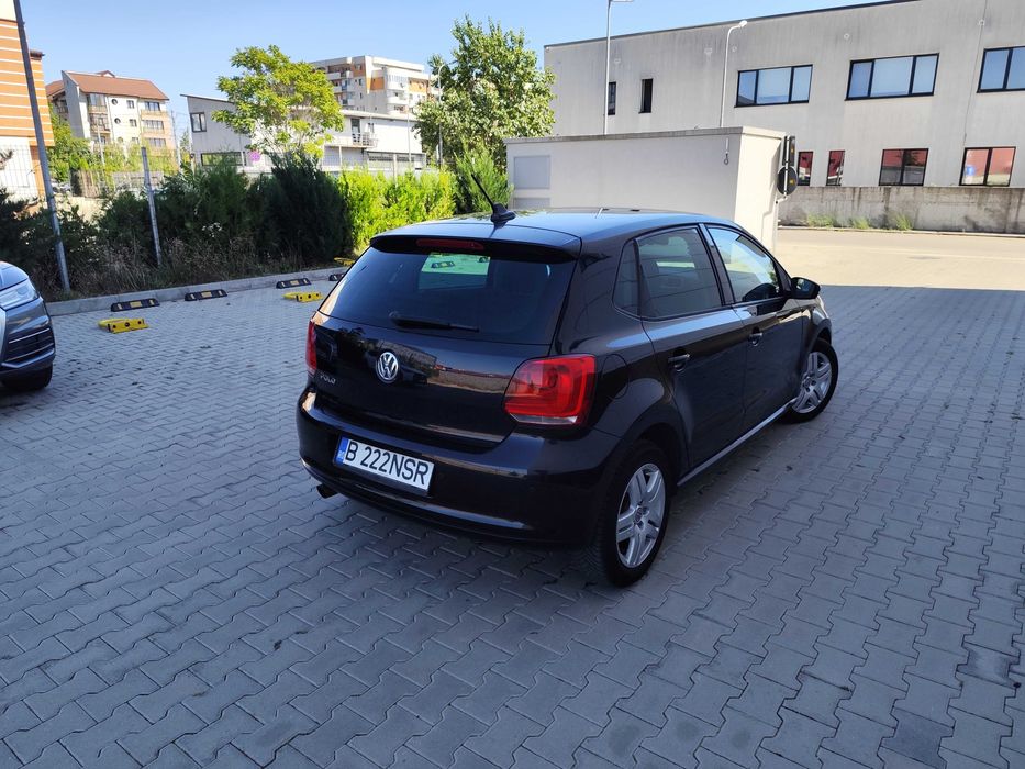 VOLKSWAGEN Polo 2011 — imagine 2