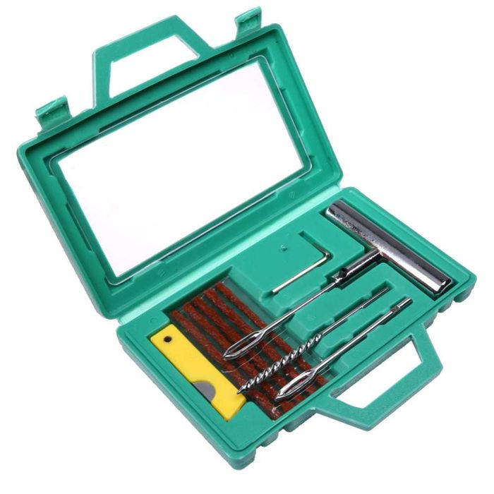 Авариен Ремонтен Комплект Шило Игла + Фитили за Спукани Гуми с Кутия