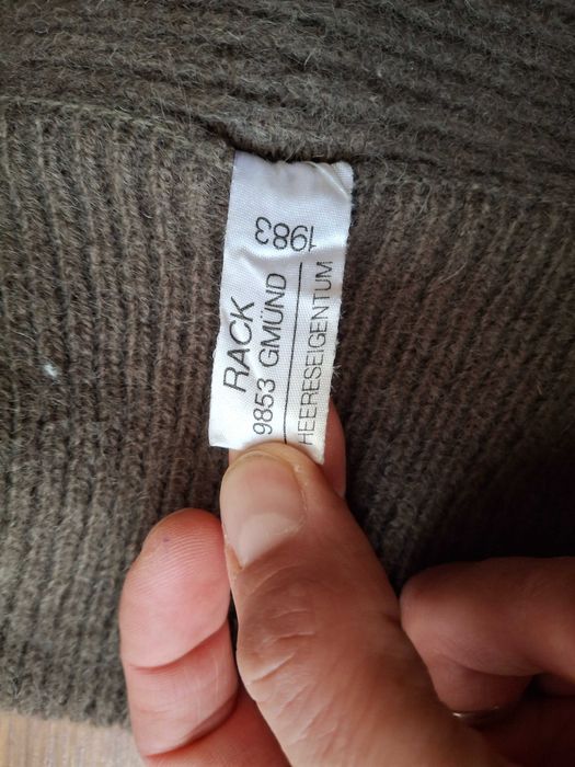 Pulover lana militar austriac L (162 cm)