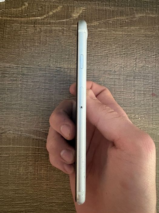 Iphone ce2 128gb 73%