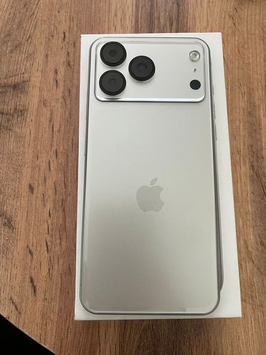 Продам айфон 17 на андроиде