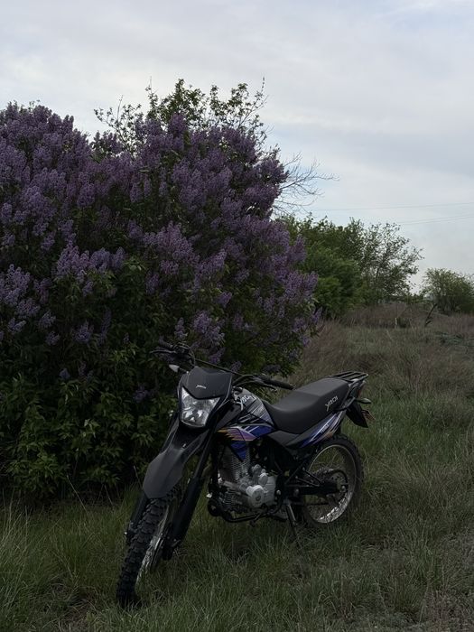Продам эндуро 250