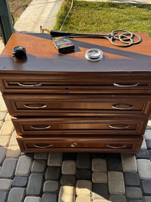 Отдам комод , бесплатно