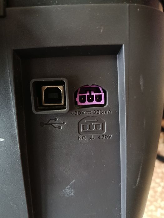 Принтер HP Deskjet 2050