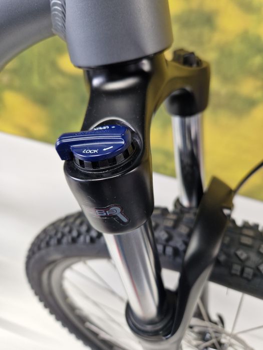 Vand Cube Aim Race M/29