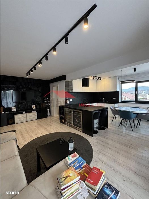 Apartament 3 camere, Ultramodern, zona de Sus