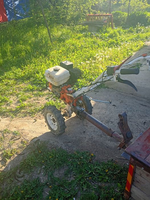 Vând motocultor 8,5c