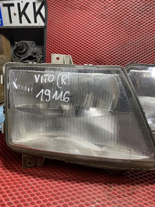 Передние фары Мерседес Вито