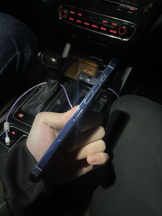 Продам iphone 13 pro max