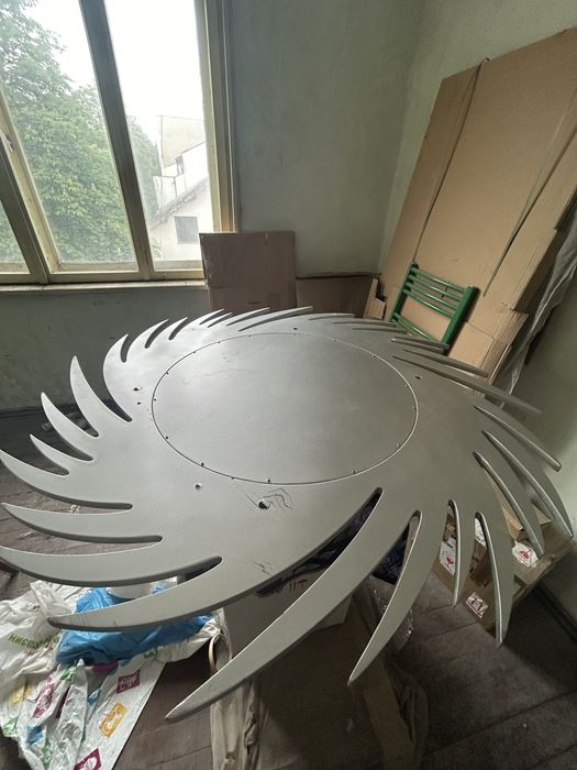 Голямо  огледало