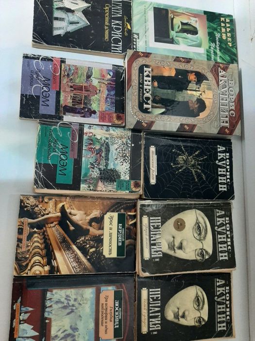 Продам книги литература