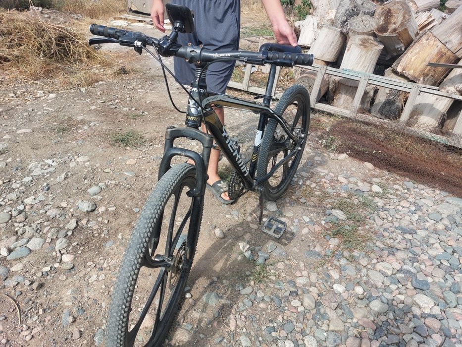 Продам велик за 25000 срочно