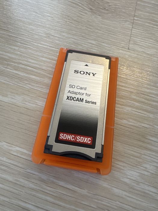 Adaptor card sony sxs la sd card  produs nou