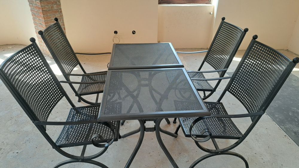 Mobilier terasa din fier forjat