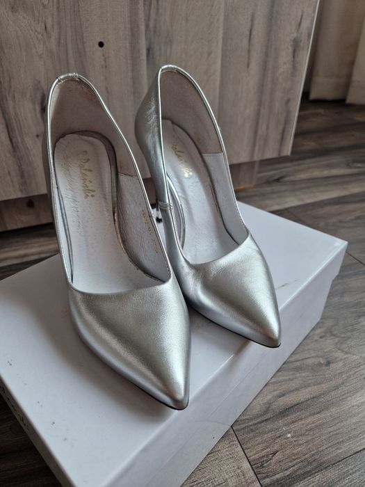 Обувки на ток от естествена кожа R.Polanski