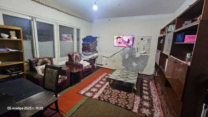 2/6/9 продам квартира Ц15/Абай. Метро Гафур Гулям Квартира сотаман!