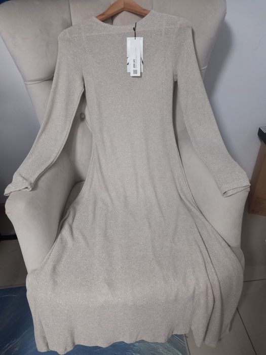 Rochie Zara lunga cu sclipici culoare Champagne mărimea M