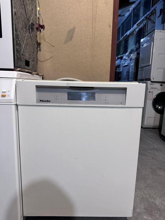 Съдомиялна+ гаранция. MIELE за вграждане. Безплатна доставка за София.
