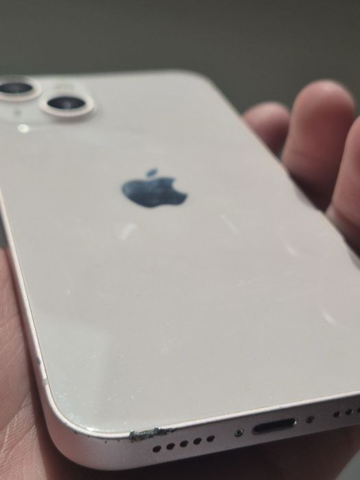 Продам/обмен iPhone 13, АКБ 88%, коробка и документы