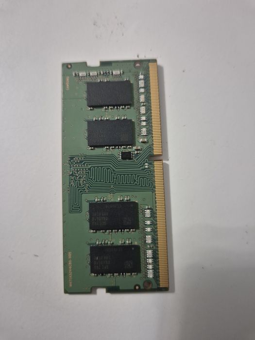 Оперативная память 4гб DDR4 mobile