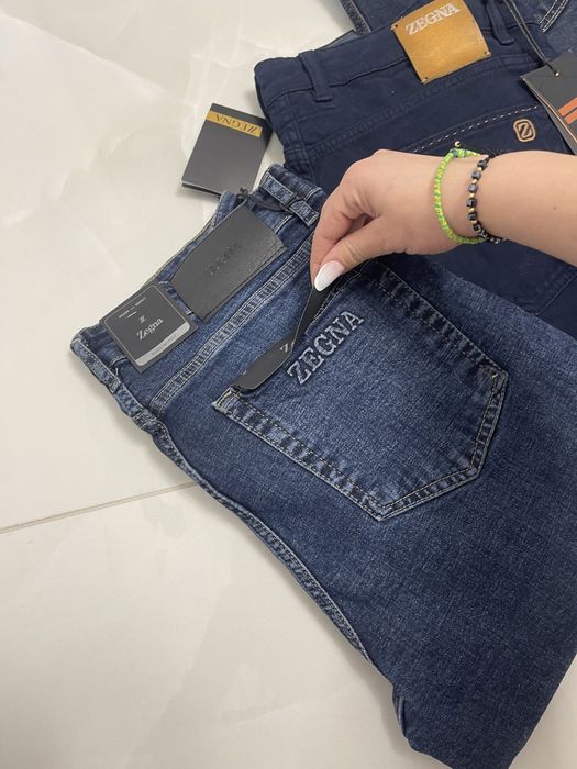 Blugi Cohen, Zegna, burberry 32