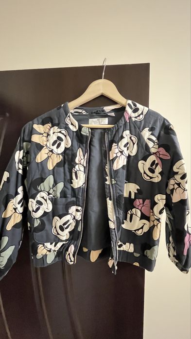 Детско яке H&M. Преходен модел с Мики Маус.