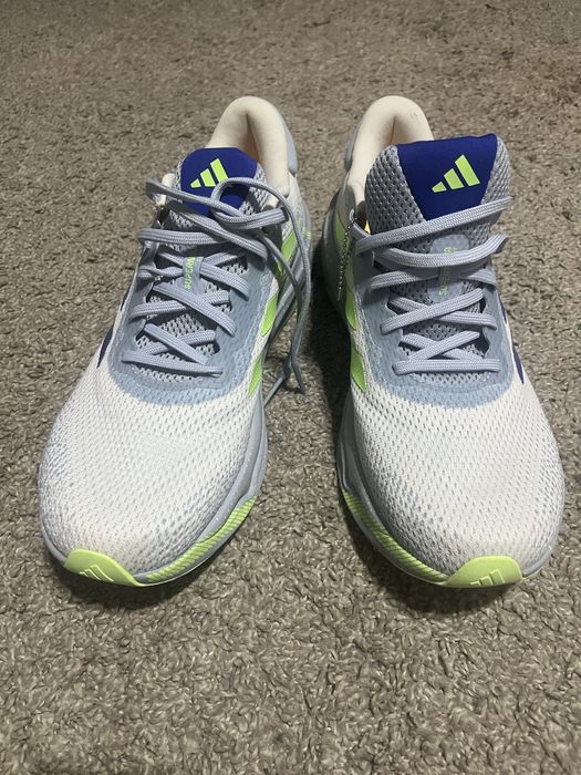 Кроссовки Adidas