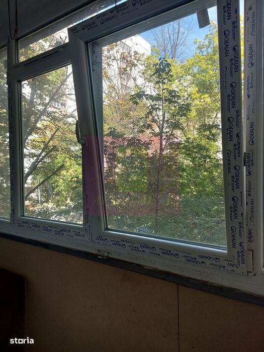 Apartament 2 camere Drumul Taberei Plaza Mall 1/4