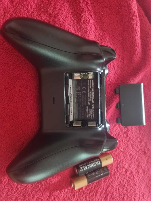 Controller Original Microsoft Xbox One / Series X|S Wireless Bluetooth Model 1708